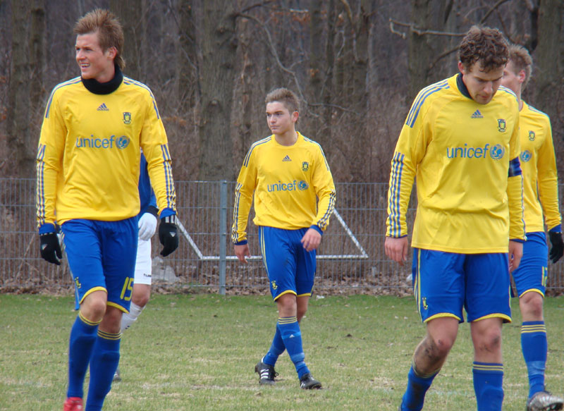 Mathias debutkamp p Brndbys 2. divisionshold, 1. april 2010.