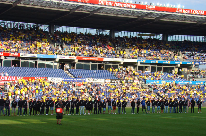 Brndbys U19 Danmarksmestre 2011 hyldes p stadion.